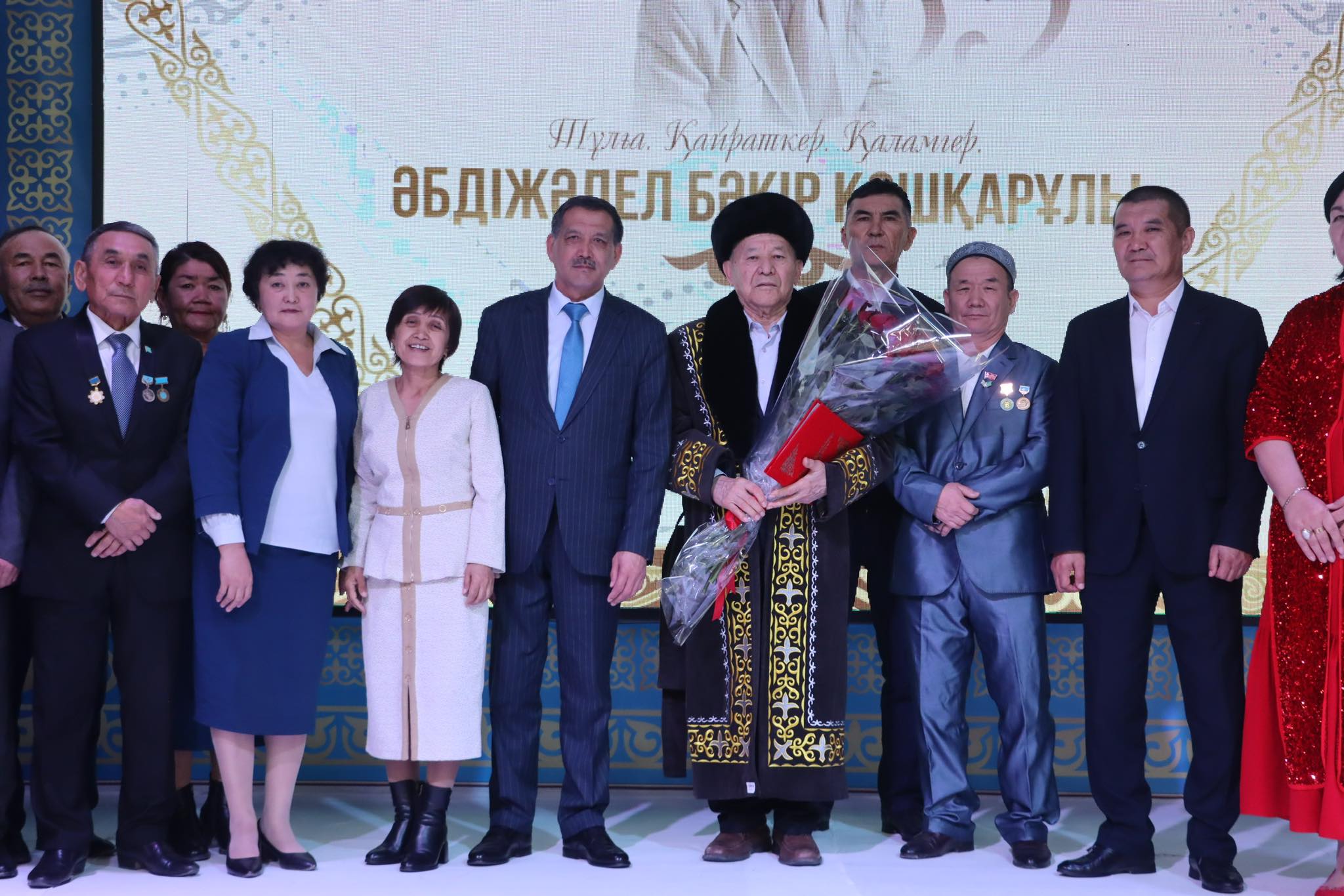 Қоғам қайраткері Әбдіжәлел Қошқарұлына құрмет көрсетілді