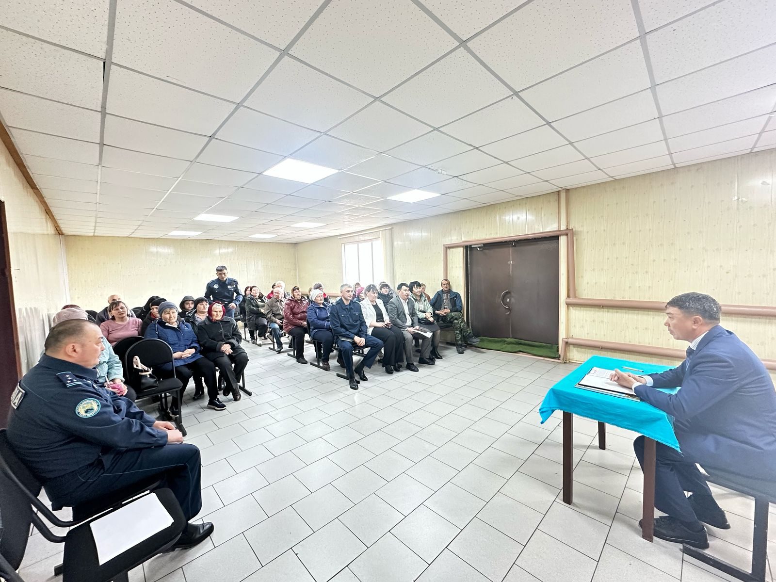 Отчетная встреча в селе Образец