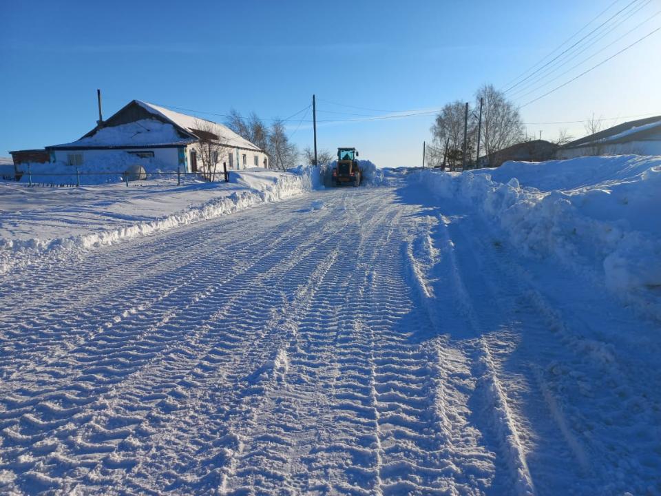 Кентішілік жолдарды қардан тазарту