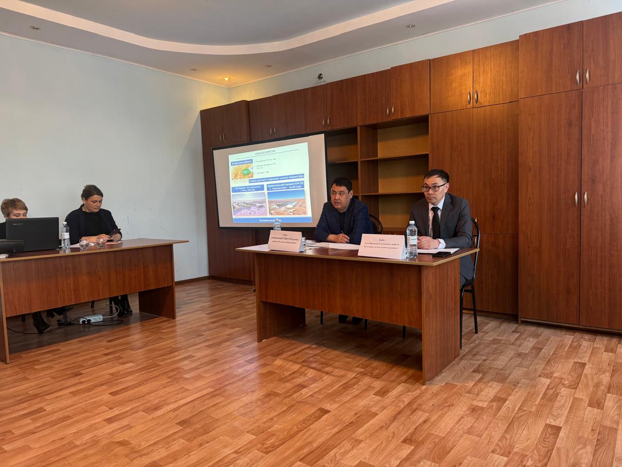 Ғабит Мүсірепов атындағы аудан әкімі Аңбаев Руслан Әкімжанұлы Тахтаброд ауылдық округі тұрғындарының алдында тұрақты есеп беру кездесуі