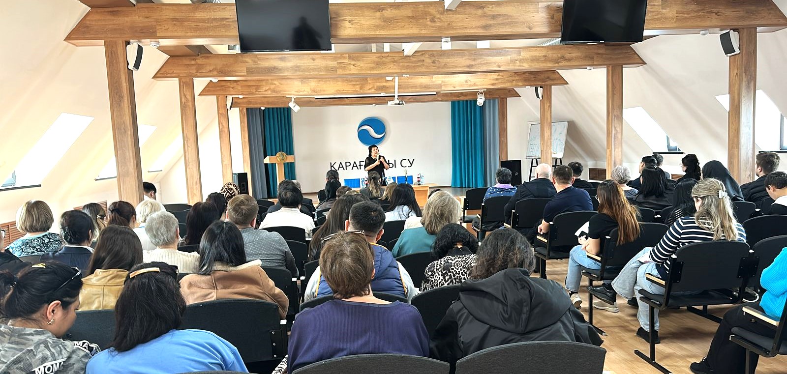 Департаментпен «Қарағанды су» ЖШС қызметкерлеріне семинар өткізілді