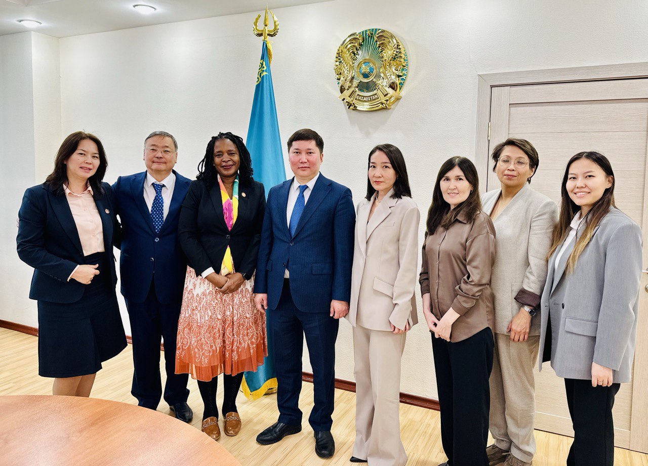 Ұлттық статистика бюросының басшысы ЮНФПА тұрақты өкілімен кездесу өткізді