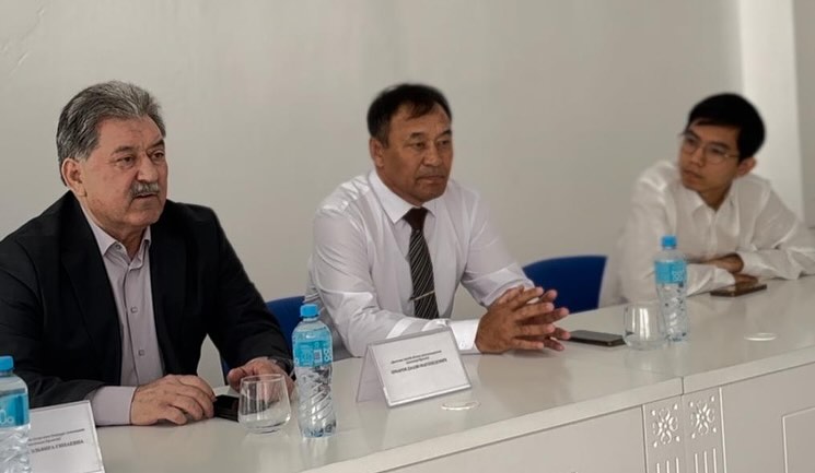 ҚХА-ң даму тұжырымдамасы мен қоғамдық жобаларының іске асырылуы мен орындалуы туралы баяндама оқыды