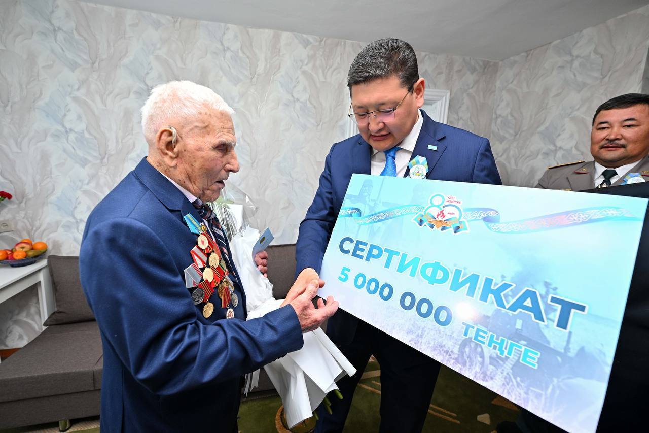 Абай облысында соғыс ардагерлеріне құрмет көрсетілді