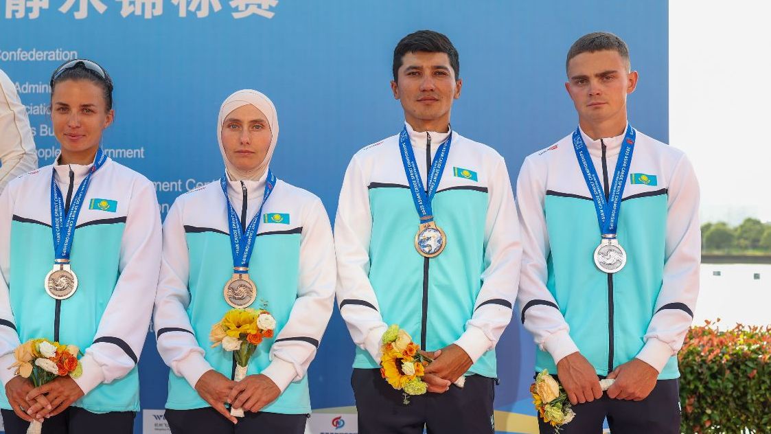 Қарағандылық ескекшілер Азия чемпионатында екі медаль жеңіп алды