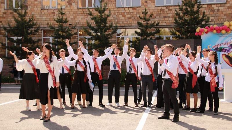 Қарағанды облысында мектеп бітіру салтанаты өтетін күндер белгіленді
