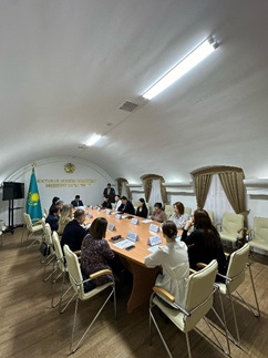 Тілдік кемсітушіліктің алдын алу және тұтынушылардың құқықтарын қорғау мәселесі талқыланды