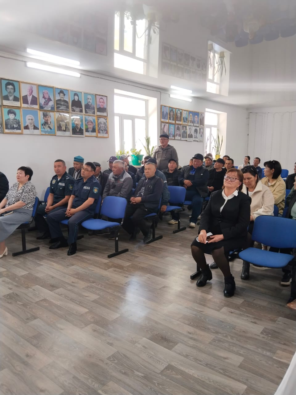 Аягөз ауданы әкімінің халықпен кездесуі