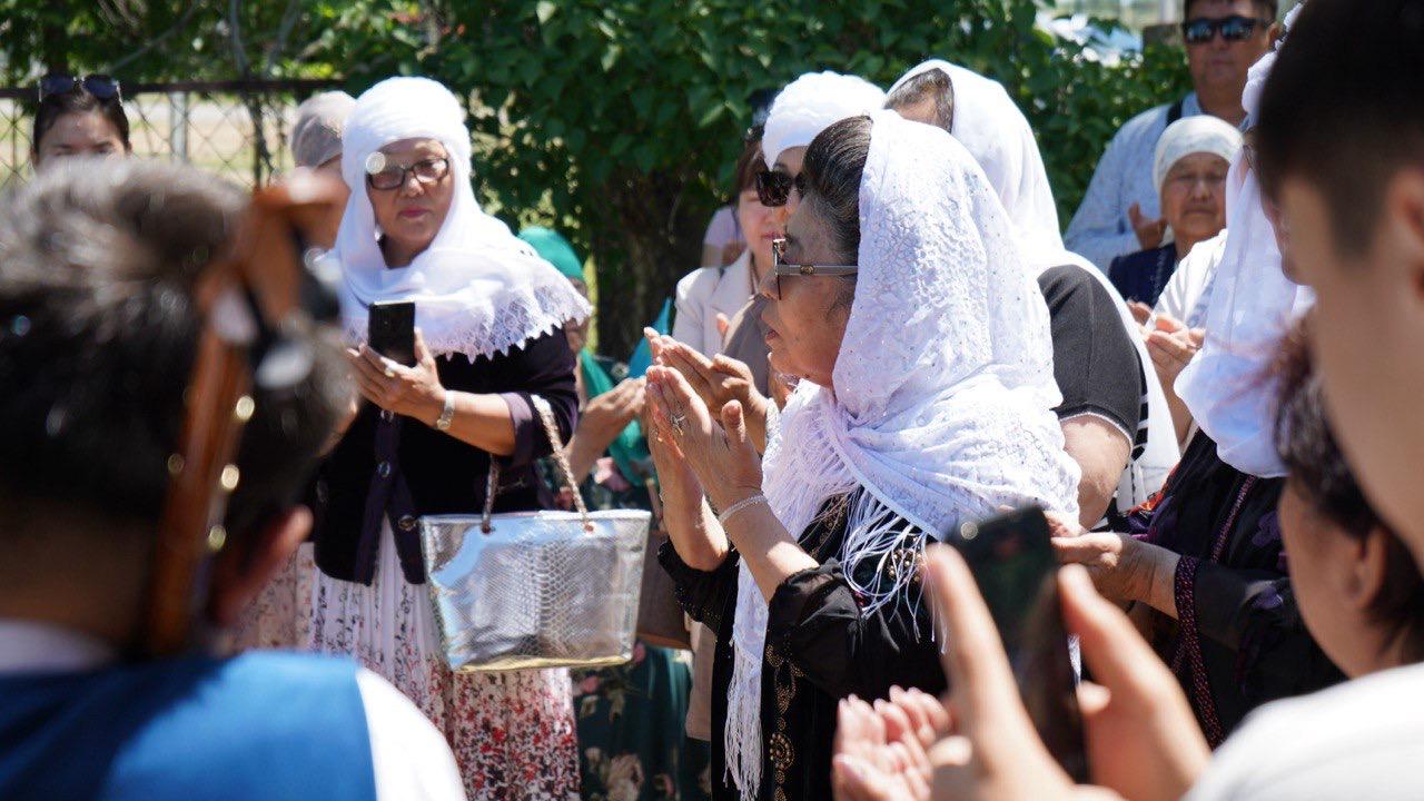 «Аналар күніне» орай «Ана – өмір шуағы» мерекелік шарасы өтті