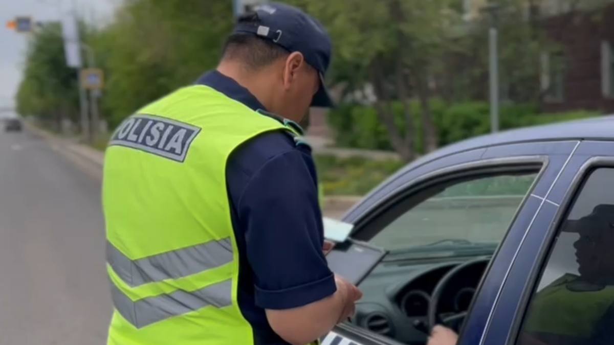 Қарағанды облысының жолдарында полиция тәртіп пен қауіпсіздікті қамтамасыз етуде