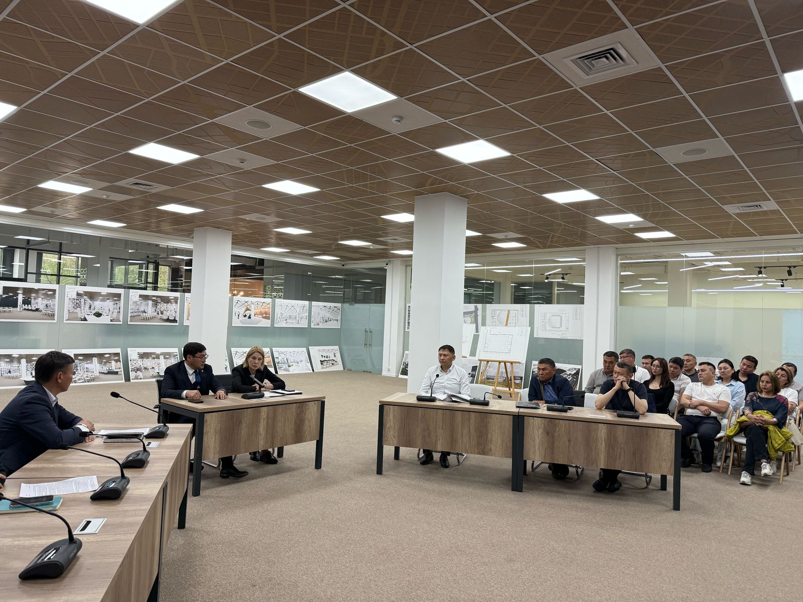 Қазақстан Республикасы Сыбайлас жемқорлыққа қарсы іс-қимыл агенттігінің Департаменті басшысының қатысуымен өткен семинар-кеңес туралы
