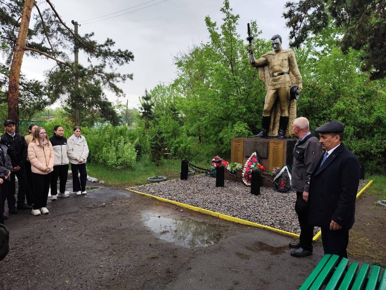 9 мая в селах Подгорное, Приишимка состоялось памятное мероприятие, посвященное 80-летию Победы в Великой Отечественной войне.