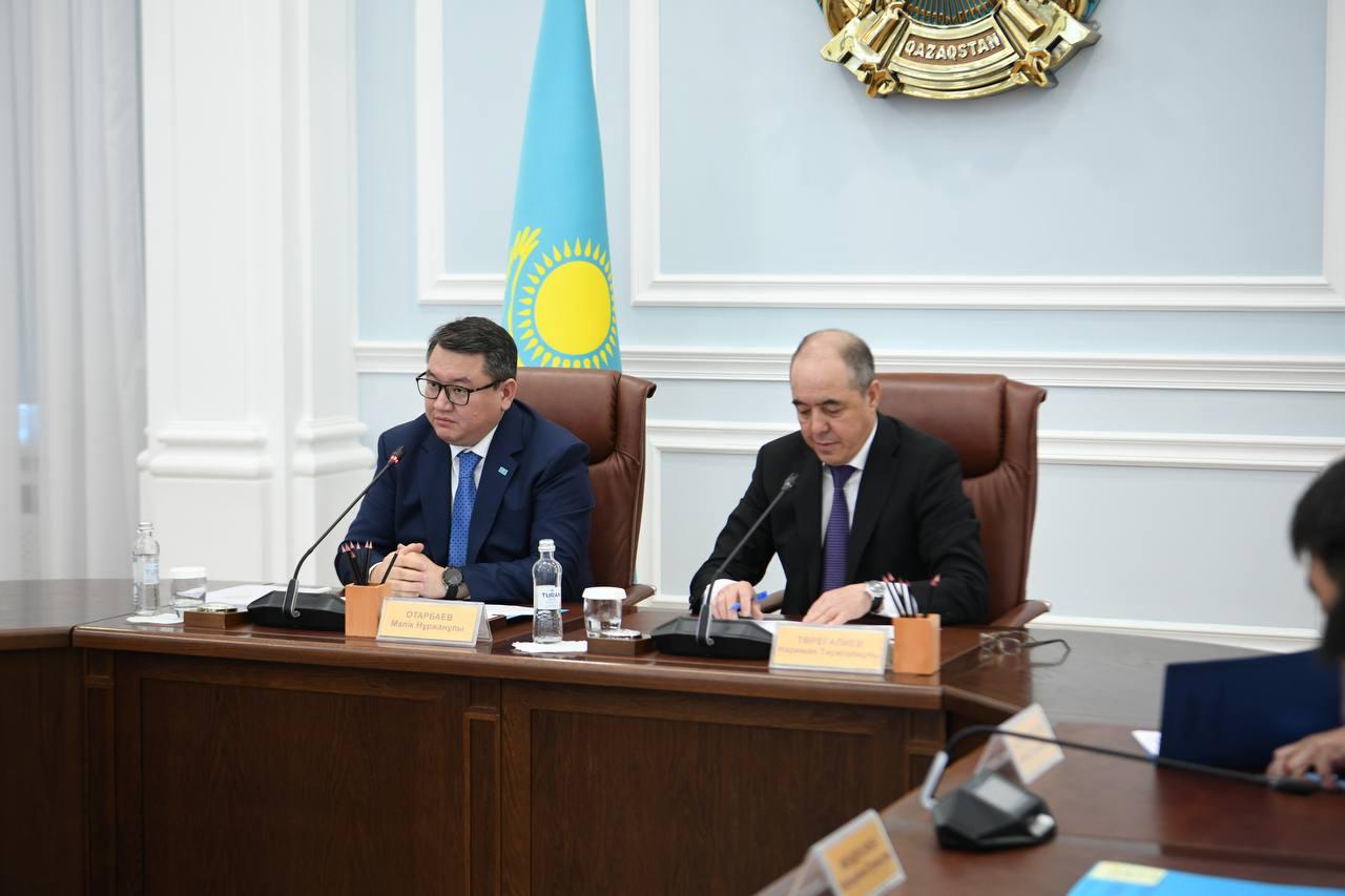 ҚР Президентінің Кеңесшісі Мәлік Отарбаевтың қатысуымен өткен жиында өңірлік даму мәселелері талқыланды