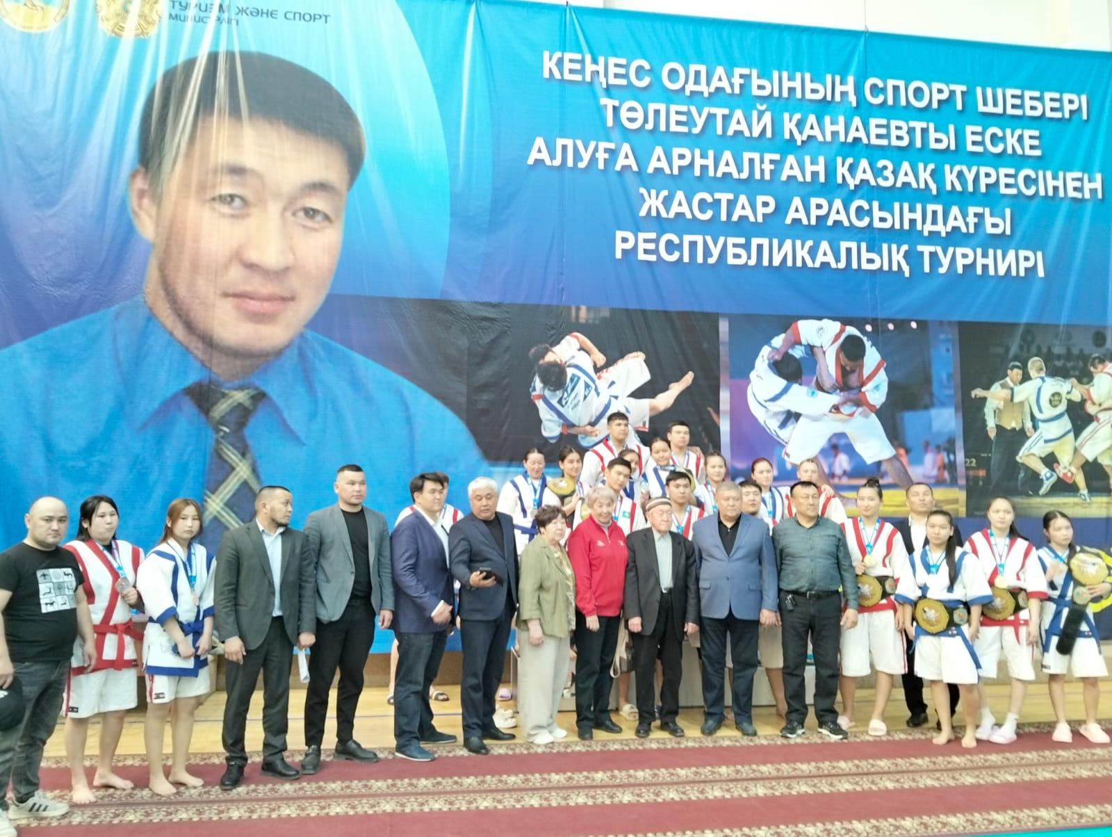 Қазақ күресінен республикалық турнирдің жүлдегері