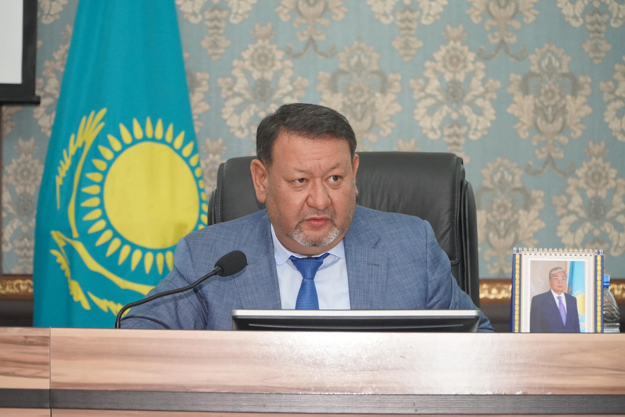 БӘЙДІБЕК: КЕҢЕЙТІЛГЕН АППАРАТ МӘЖІЛІСІ ӨТТІ