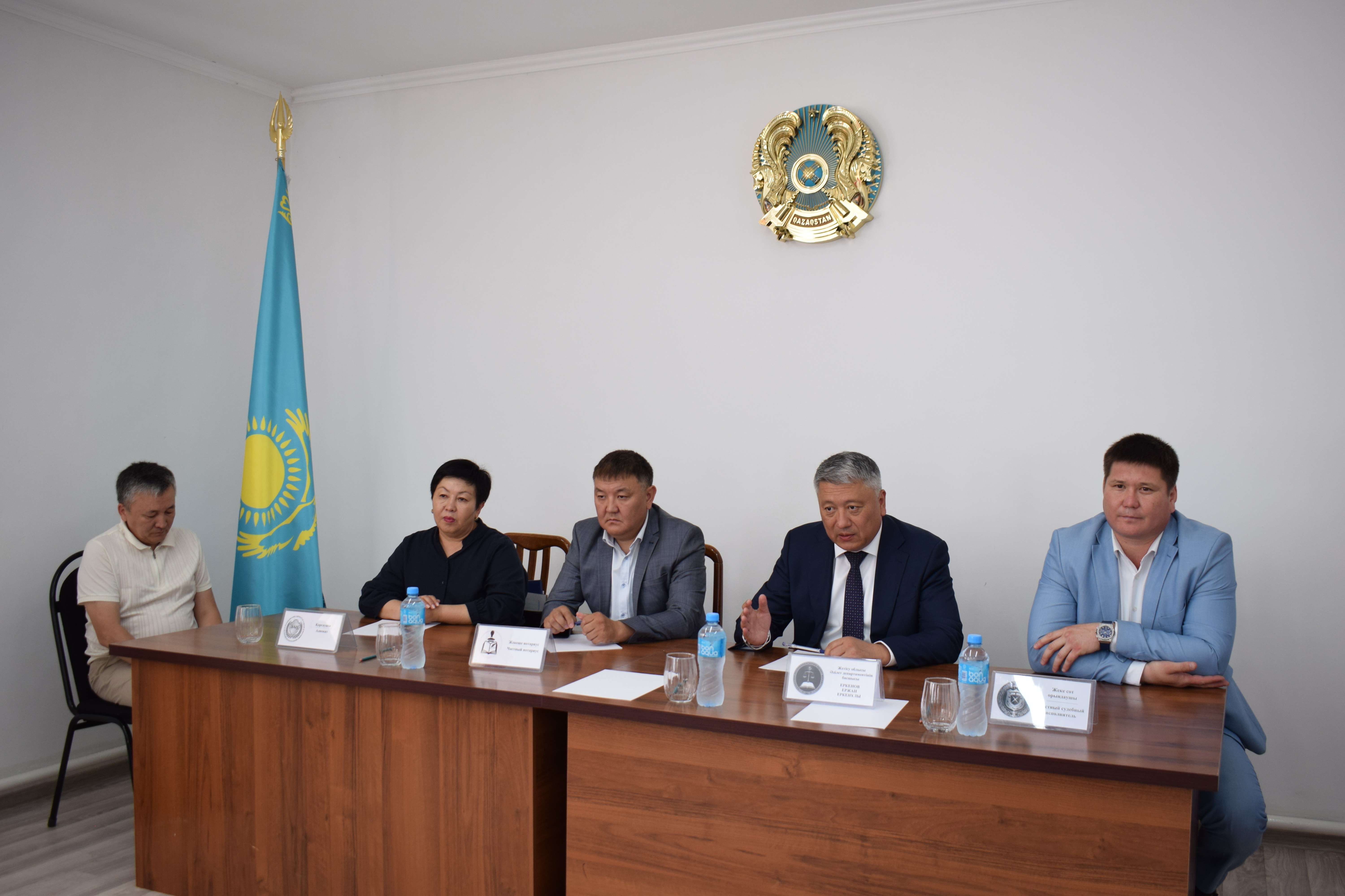 Н.Алдабергенов ауылының тұрғындарына жеке қабылдау өткізілді