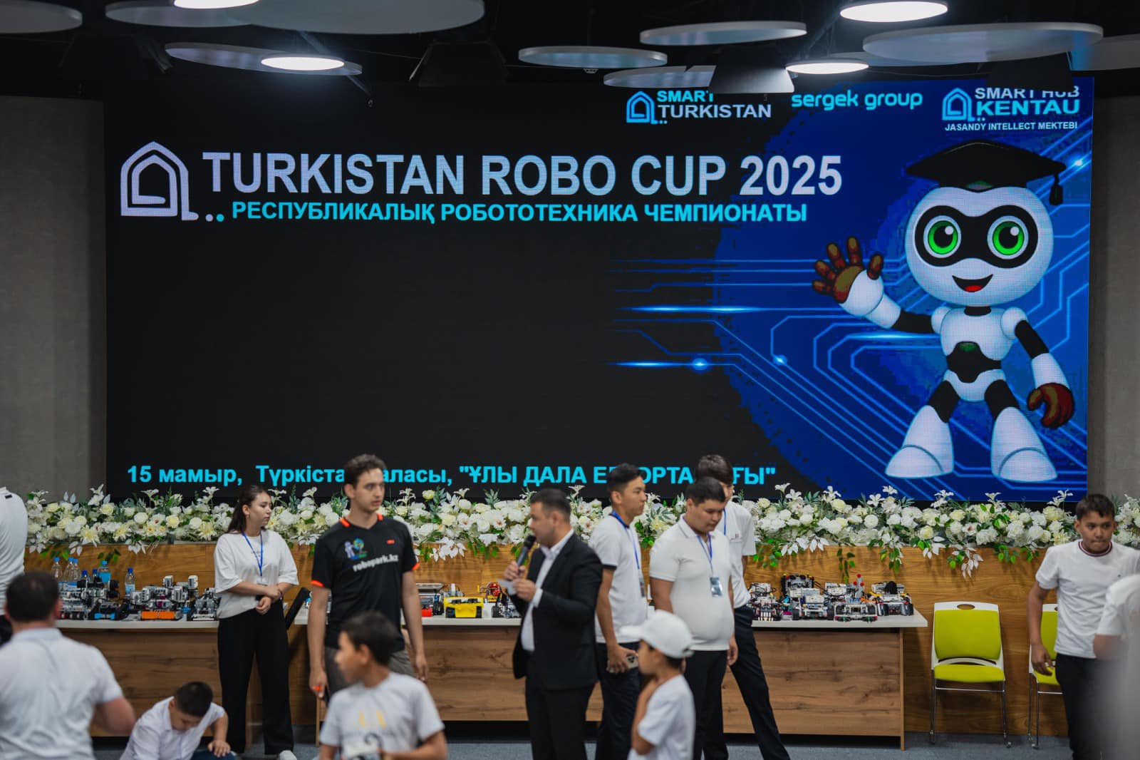 ТҮРКІСТАН ОБЛЫСЫНДА РОБОТОТЕХНИКАДАН  РЕСПУБЛИКАЛЫҚ ЧЕМПИОНАТ ӨТТІ