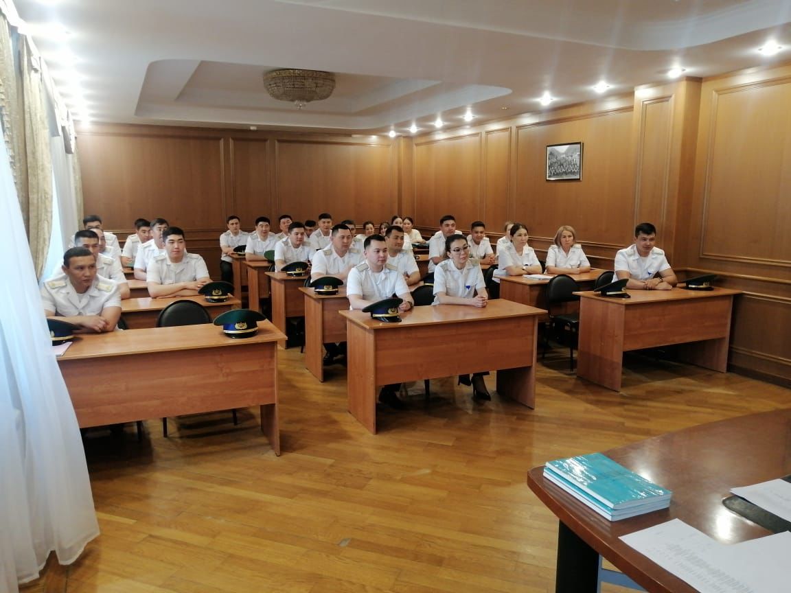 Заң мен тәртіп: шекаралық бақылау қызметкерлеріне арналған семинар