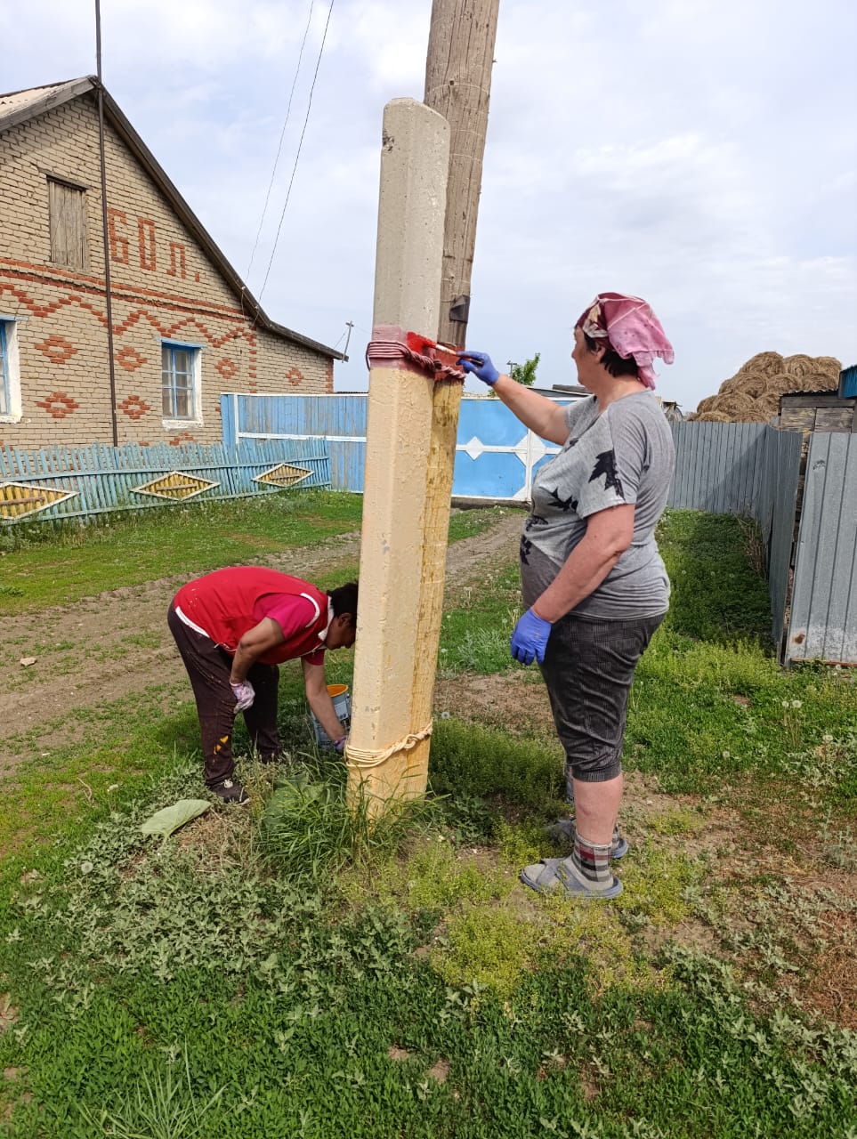 покраска столбов