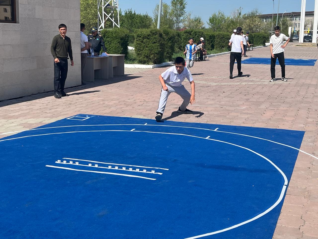 Оларды телефоннан да басқа нәрсе қызықтырады екен…