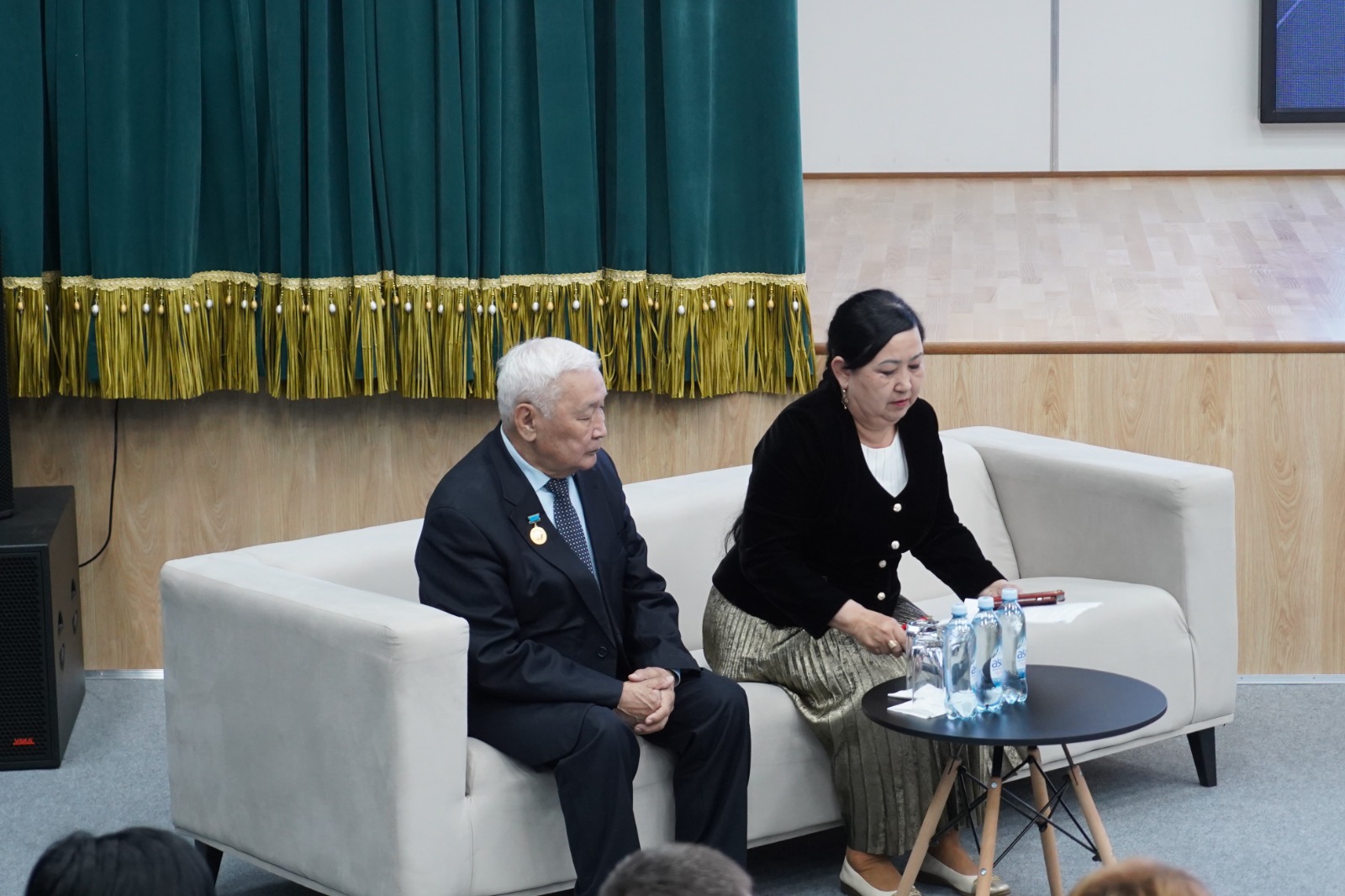📚 «Батыс Teacher's TUR» республикалық слеті – шебер педагогтердің тәжірибе алаңы