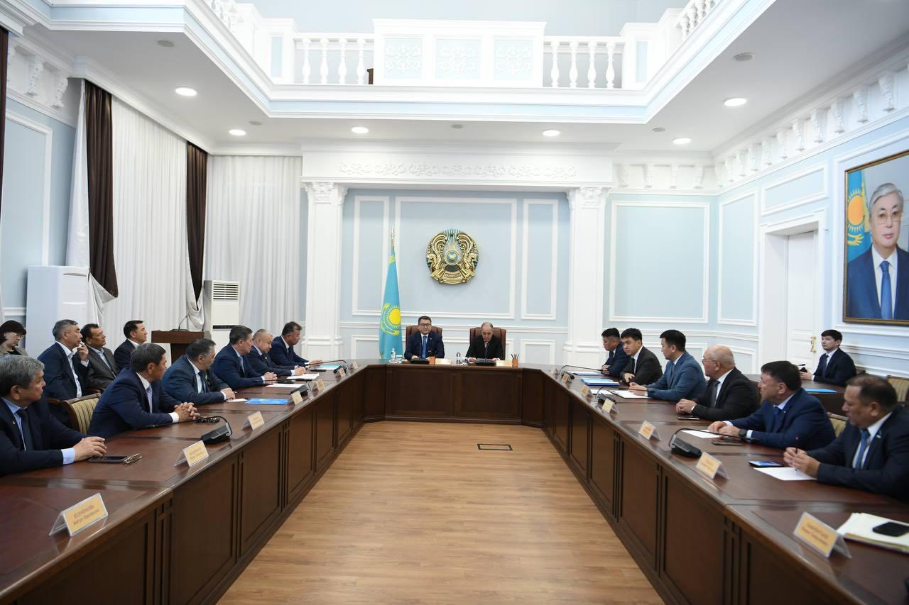 Қазақстан Республикасы Президентінің кеңесшісі Мәлік Отарбаевтың Батыс Қазақстан облысына іс сапары