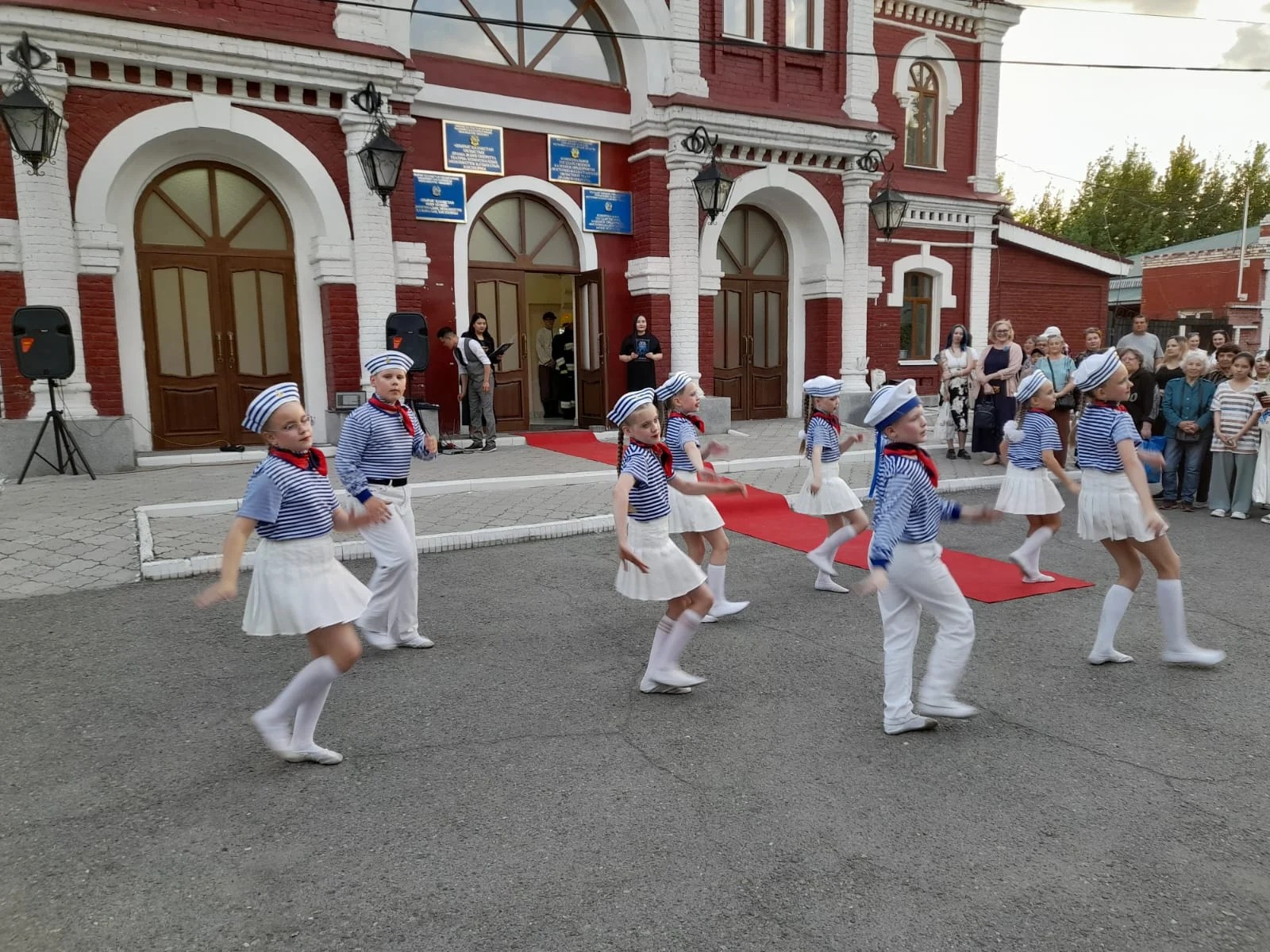 Өскеменде «Музейдегі түн» акциясы жұмысшы мамандықтар мерекесіне айналды