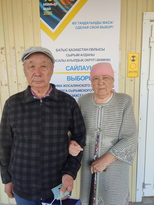 ЖОСАЛЫ БОЛАШАҒЫ ҮШІН ОТБАСЫМЕН ДАУЫС БЕРДІ