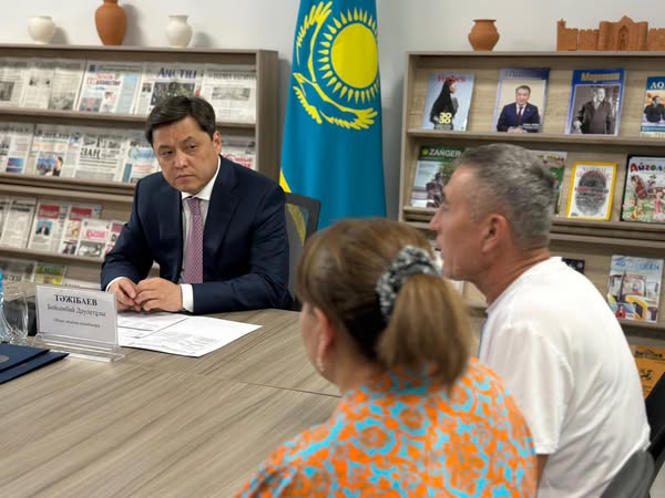 ТҮРКІСТАН: АШЫҚ ӘКІМДІКТЕ ТАЛАП-ТІЛЕКТЕР ТЫҢДАЛДЫ