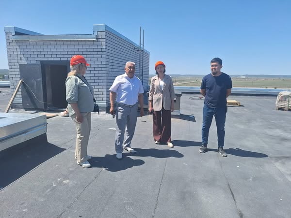 Абай облысының білім саласында сапаны қамтамасыз ету департаменті басшысы Б.Масалимова Аягөз қаласында салынып жатқан 300 орындық мектеп құрылысының ағымдағы жағдайымен танысты.