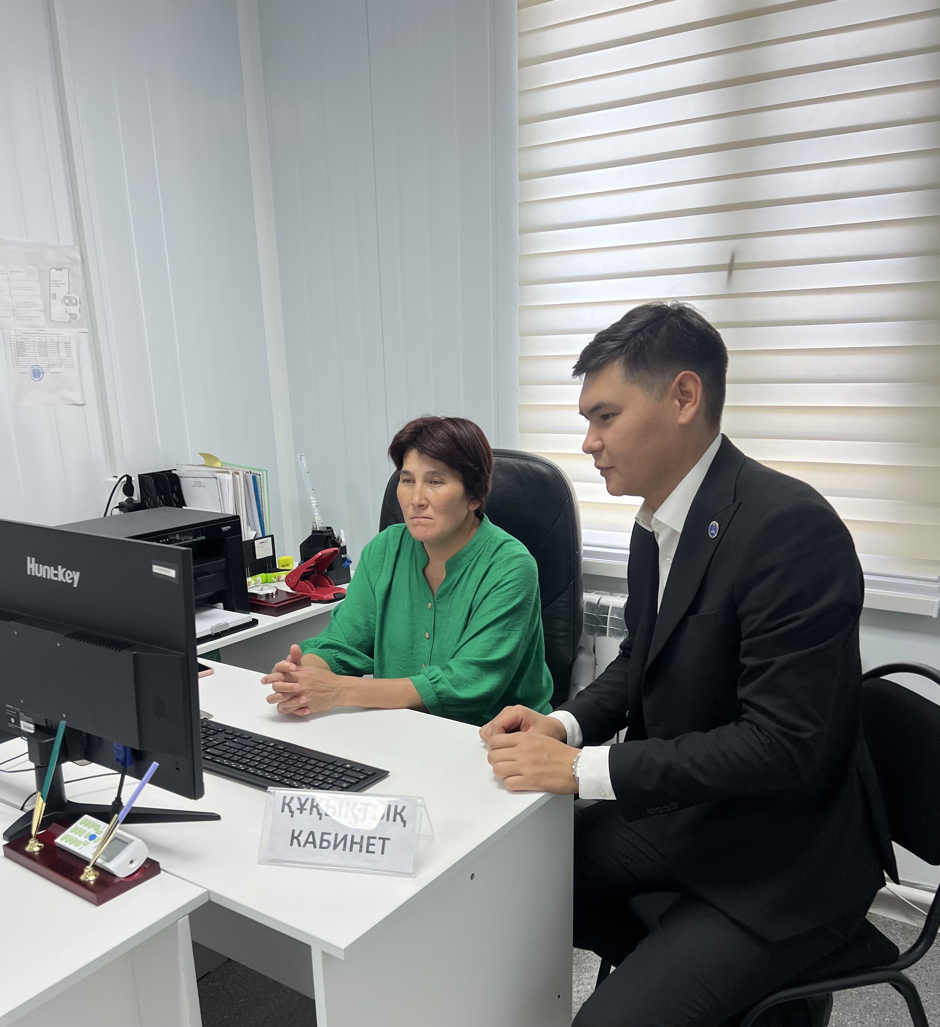Құқық кабинетінің жұмысы тексерілді