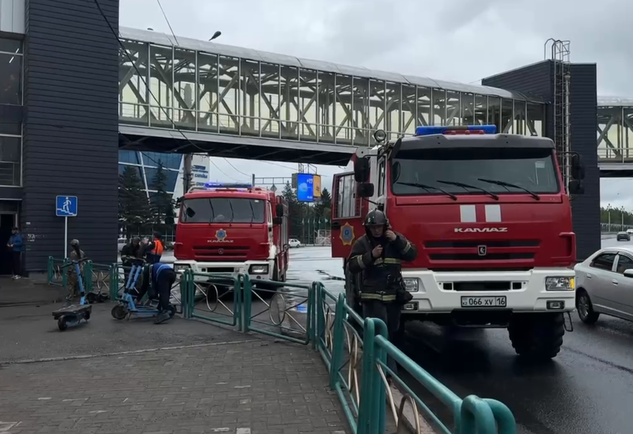 Өрт сөндірушілер сауда үйіндегі жануды жедел түрде сөндірді