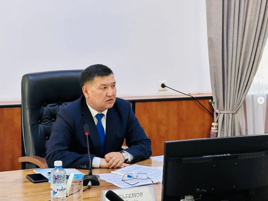 Облыс әкімдігі жанындағы кәмелетке толмағандардың істері және олардың құқықтарын қорғау жөніндегі комиссияның көшпелі отырысы өтті