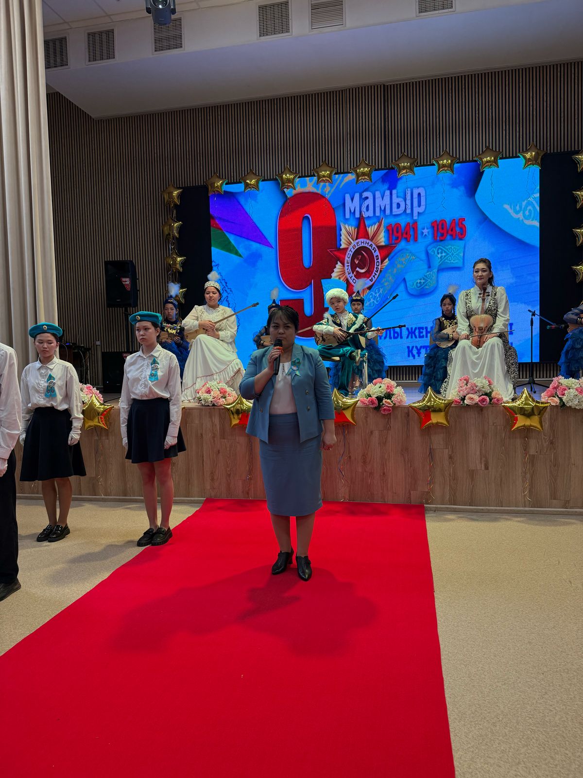 Алматы оқушылары Ұлы Отан соғысы батырларын еске алды