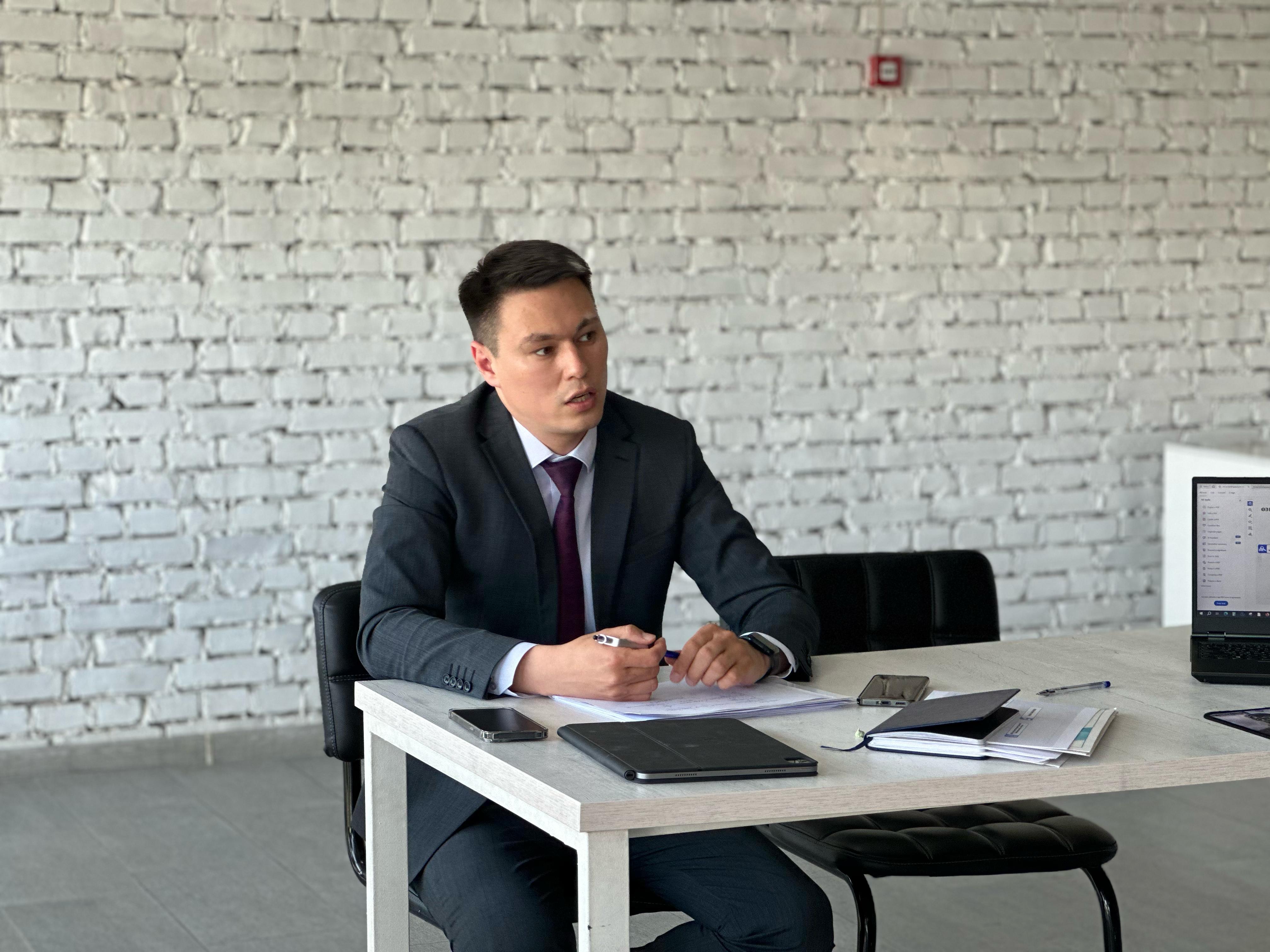 АУДАН, ҚАЛА ӘКІМДІКТЕРІНІҢ ЦИФРЛАНДЫРУ САЛАСЫНДАҒЫ ҚЫЗМЕТКЕРЛЕРІНЕ ТҮСІНДІРМЕ ЖҰМЫСТАРЫ ЖҮРГІЗІЛДІ