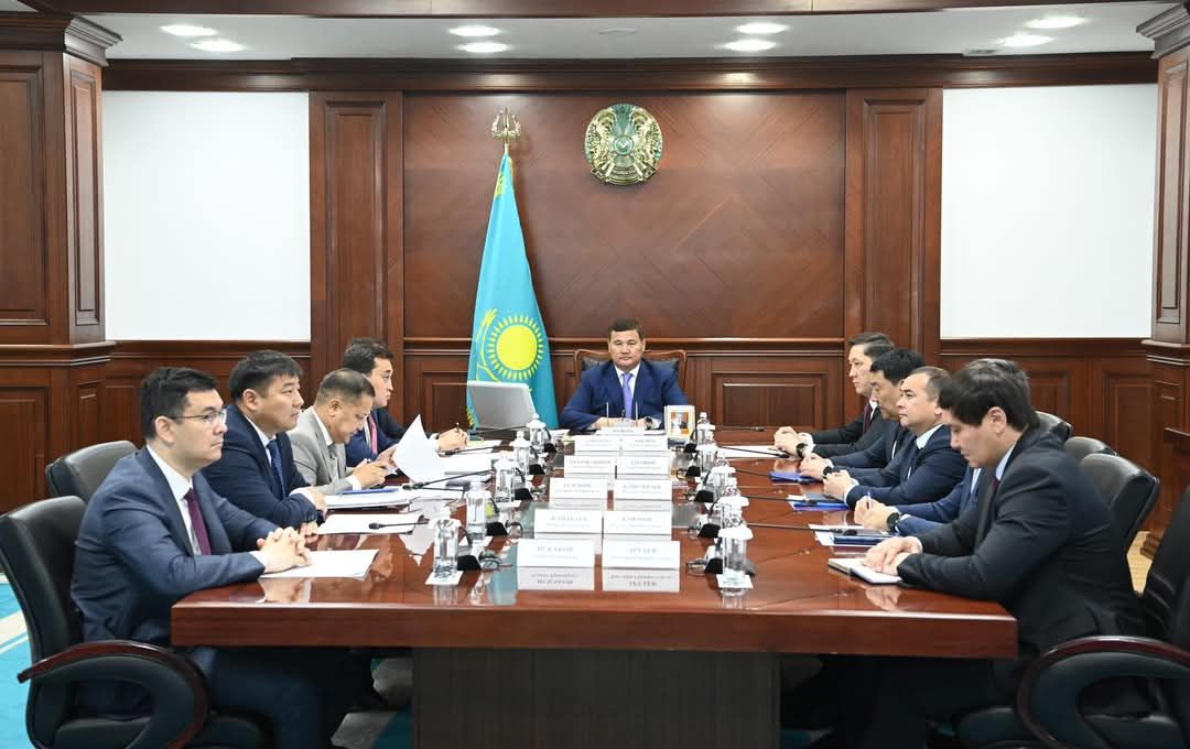 ОҚУ ЖЫЛЫНЫҢ АЯҚТАЛУЫНА ОРАЙ ТАПСЫРМАЛАР БЕРІЛДІ