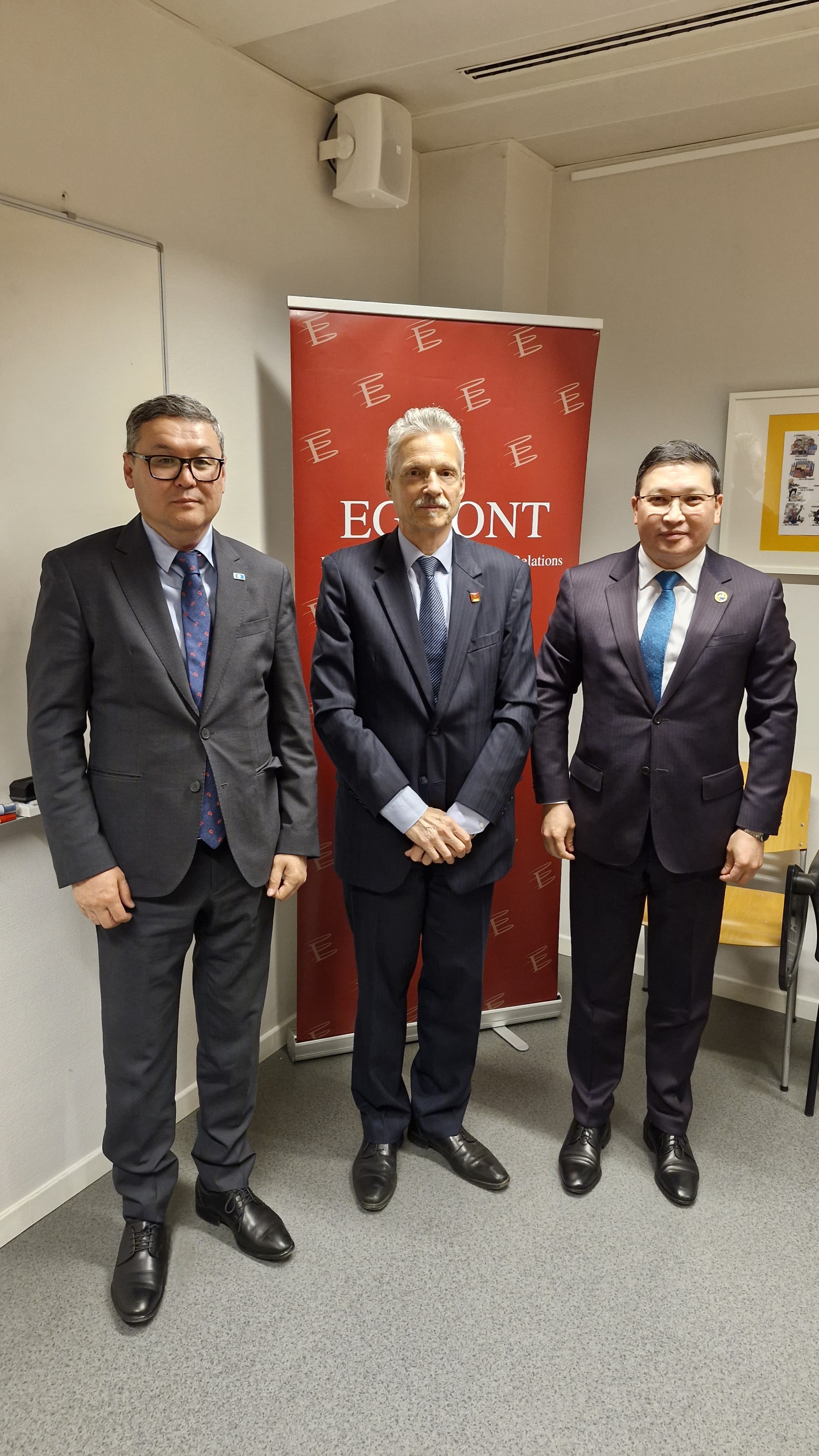 Қазақстанның стратегиялық зерттеулер институты Еуропалық Одақ институттарымен және Брюссельдегі негізгі талдау орталықтарымен ынтымақтастықты дамытады