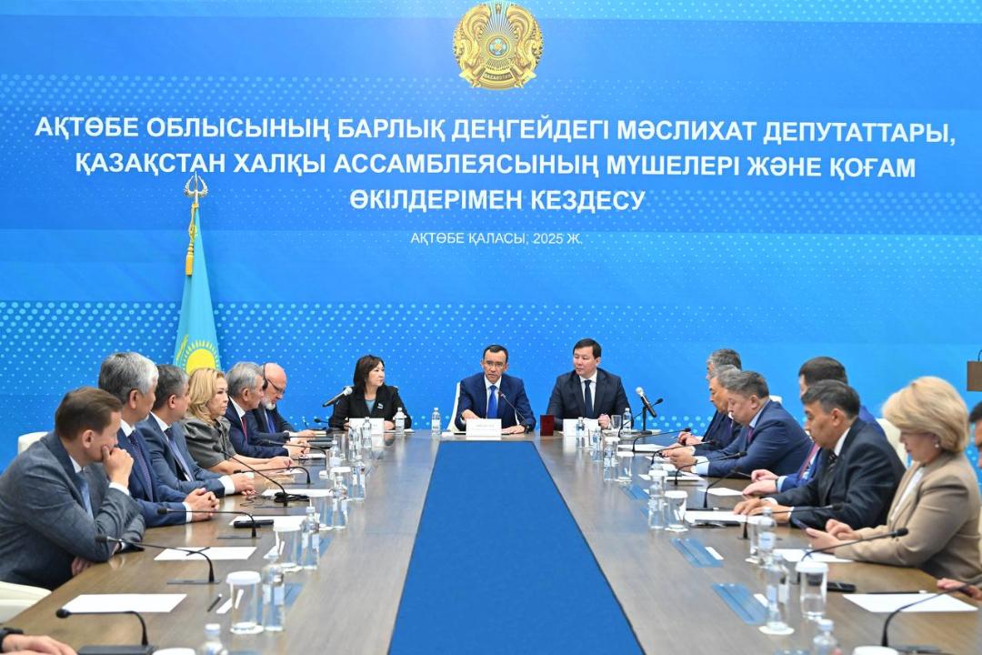ҚАЗАҚСТАН РЕСПУБЛИКАСЫ ПАРЛАМЕНТІ СЕНАТЫНЫҢ ТӨРАҒАСЫ МӘУЛЕН ӘШІМБАЕВ — АҚТӨБЕГЕ ЖҰМЫС САПАРЫМЕН КЕЛДІ