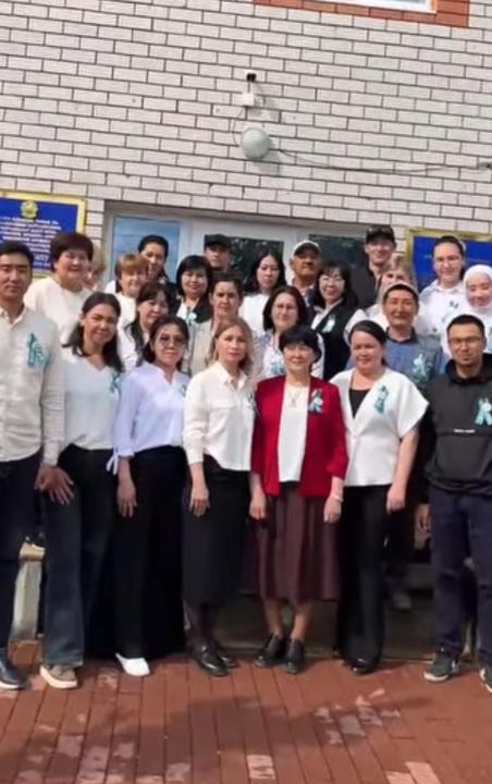 Ұлы Жеңістің 80 жылдығы аясында лента тағу акциясы жалғасын тапты.