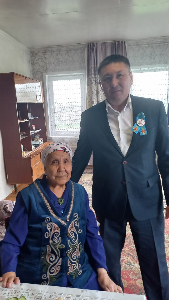 Поздравили тружеников тыла с  80 - летием со дня Великой Победы