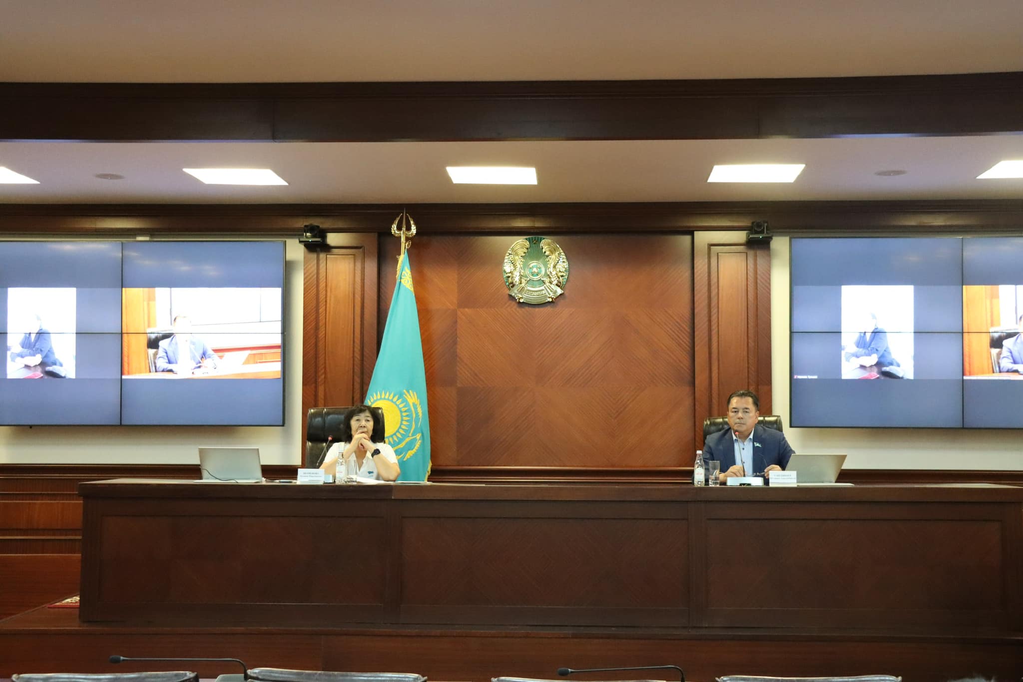 Облыстық мәслихаттың бюджет жөніндегі тұрақты комиссия отырысы өтті