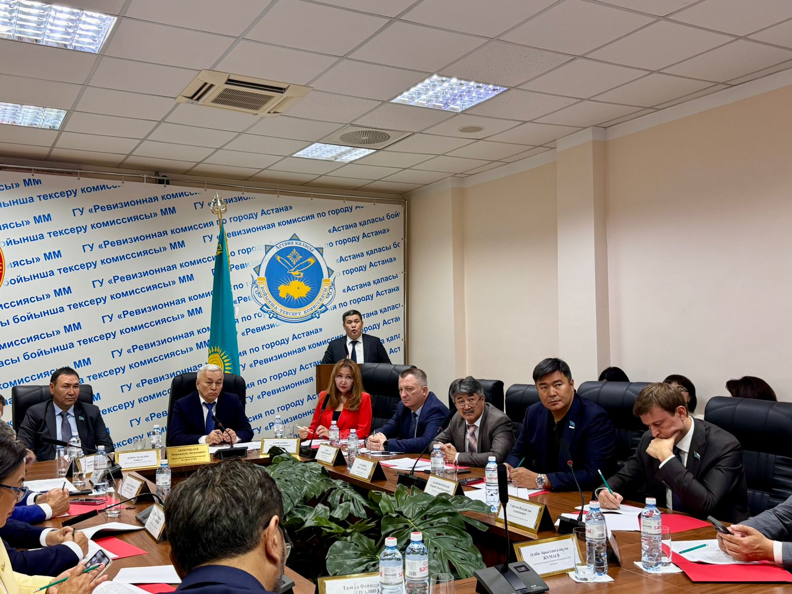 22 мая 2025 года Ревизионной комиссией по городу Астана состоялось очередное заседание Ревизионной комиссии, где подведены итоги государственного аудита консолидированной финансовой отчетности местного бюджета за 2024 год с приглашением депутатов маслихата,  33-х администраторов бюджетных программ.