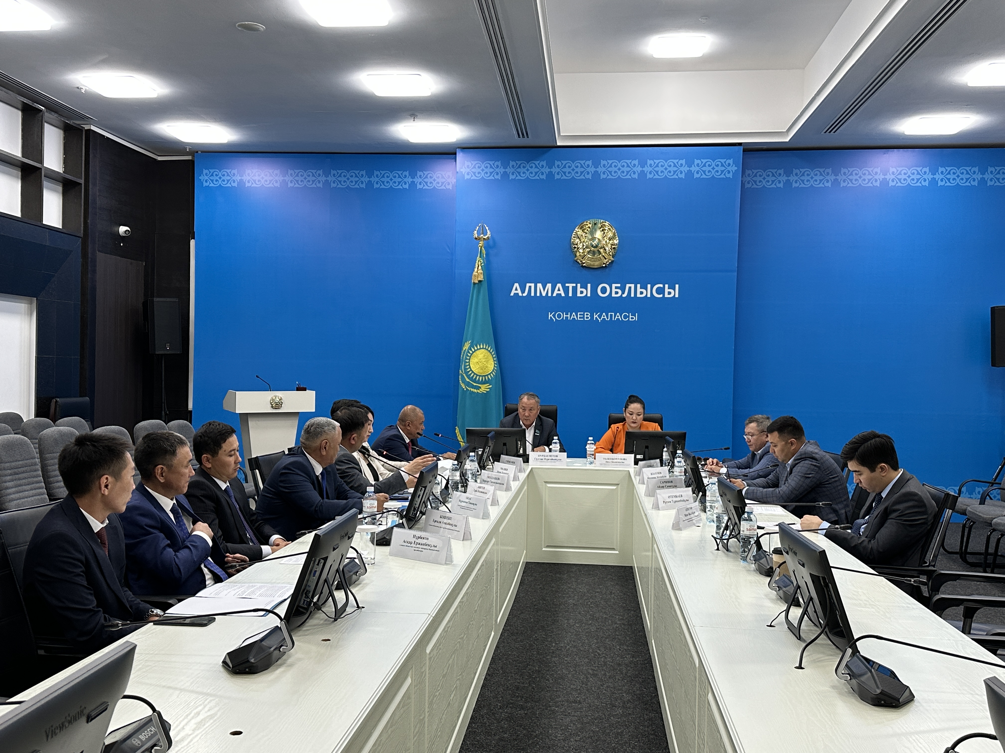 Алматы облыстық мәслихатының тұрақты комиссияларының бірлескен отырысы өтті