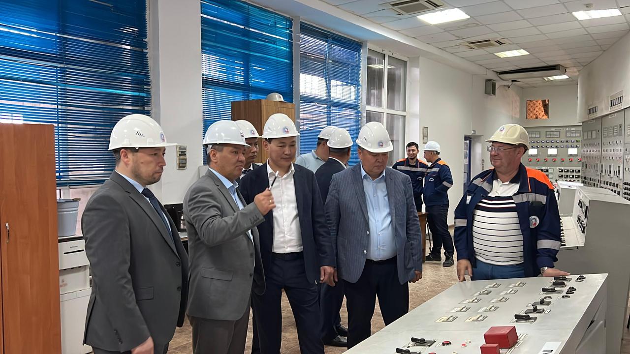 Рабочая поездка Председателя Комитета атомного и энергетического надзора и контроля в Атыраускую область