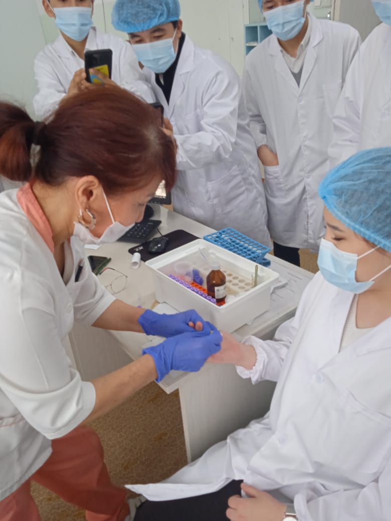 Мамыр ішінде денсаулық сақтау мекемелеріне кәсіптік бағдар беру жұмыстары жүргізілді