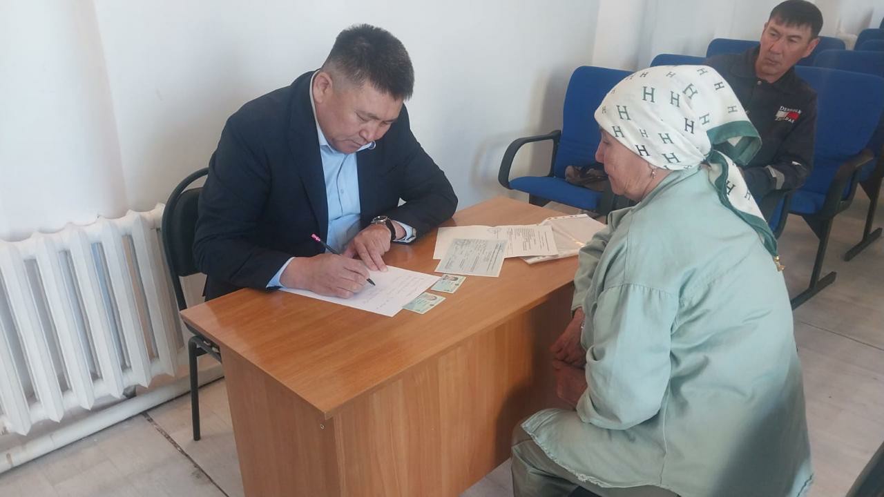 23.05.2025 жылы Әділет департаментінің аға сот орындаушысы А.Қ. Ерекенов, «AMANAT» партиясы мен облыстың заң қауымдастығы өкілдерінің қатысуларымен Байғанин ауданы Қарауылкелді мен Ащы ауылдық округтарының тұрғындарымен кездесу өткізді.