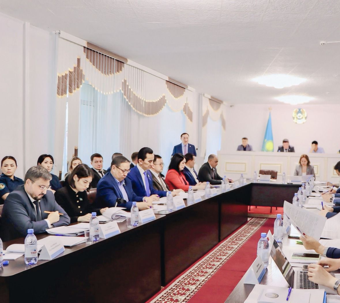 Адам құқықтары жөніндегі ұлттық орталықтың өкілдері Қазақстан Республикасы Парламенті Мәжілісінің  Заңнама және сот-құқықтық реформа комитетінің  көшпелі отырысына қатысты