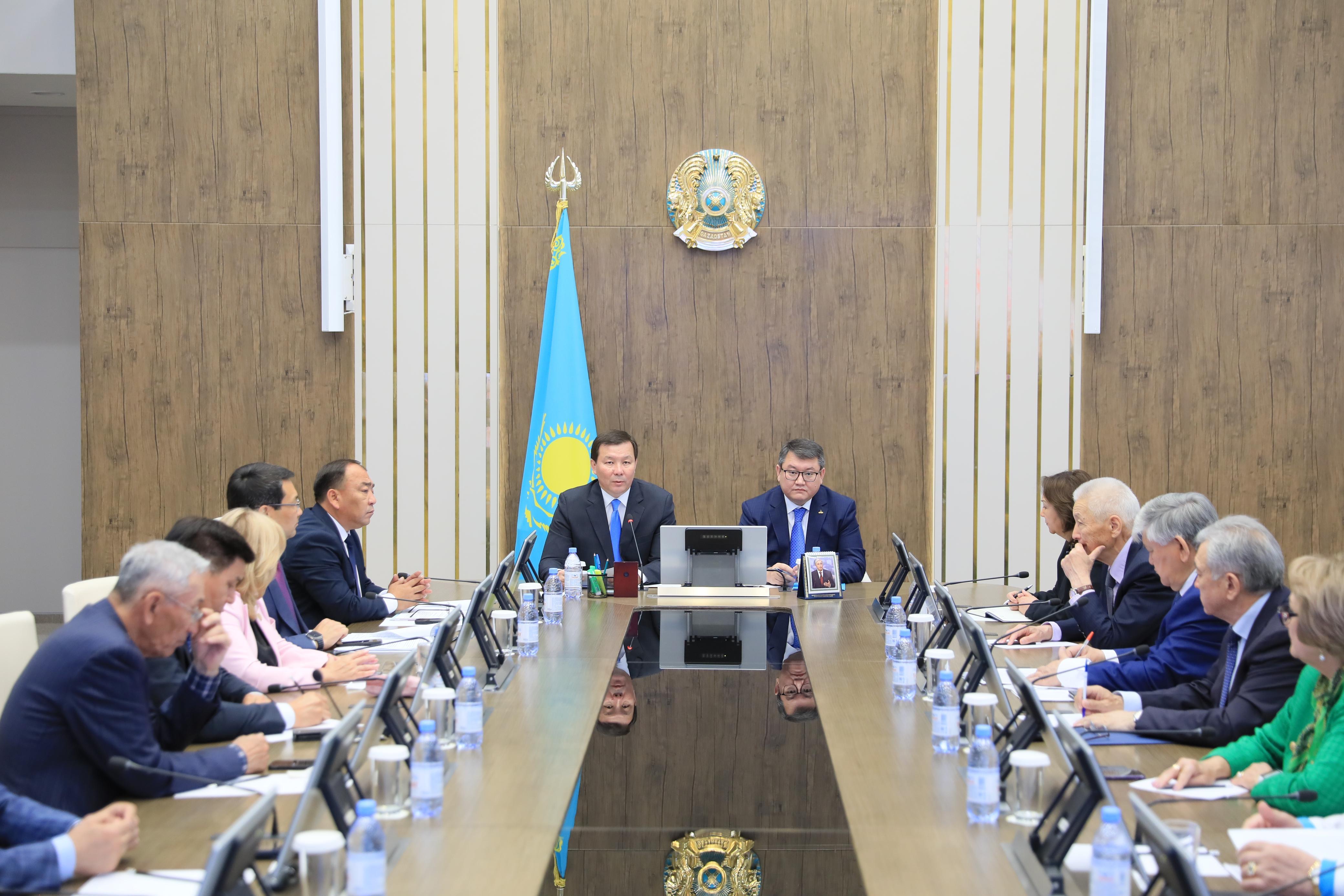 Мәлік Отарбаев Ақтөбе облысында Президент қойған міндеттердің орындалу барысына оң баға берді