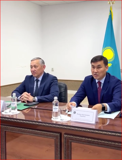 Әділет департаментінің басшысы А. Каримовтың төрағалығымен департаменттің жас мемлекеттік қызметшілерімен кездесу өткізді.