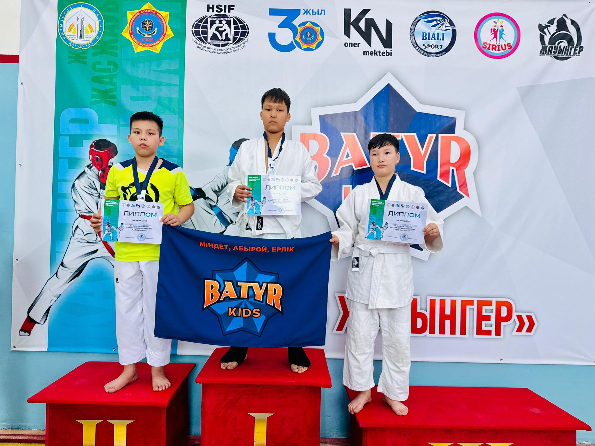 «Batyr team kids» спортклубының спортшылары арасында ашық турнир өткізілді       